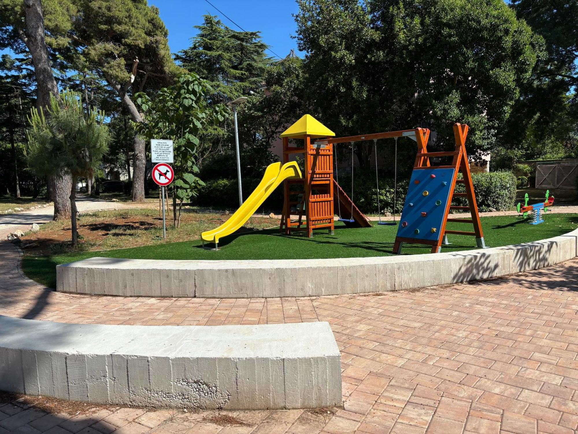 Apartment Zara Sun מראה חיצוני תמונה