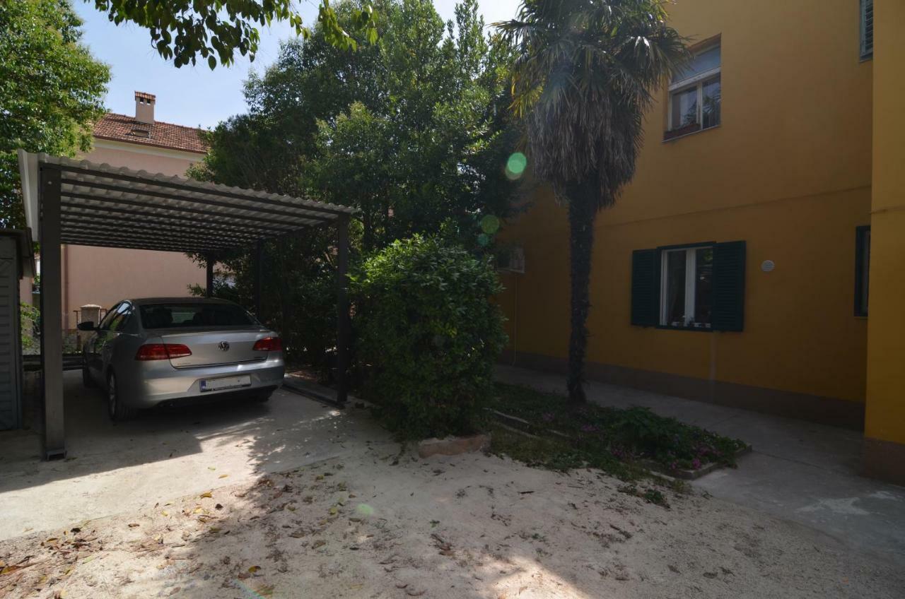 Apartment Zara Sun מראה חיצוני תמונה