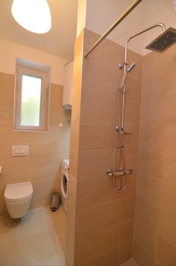 Apartment Zara Sun מראה חיצוני תמונה